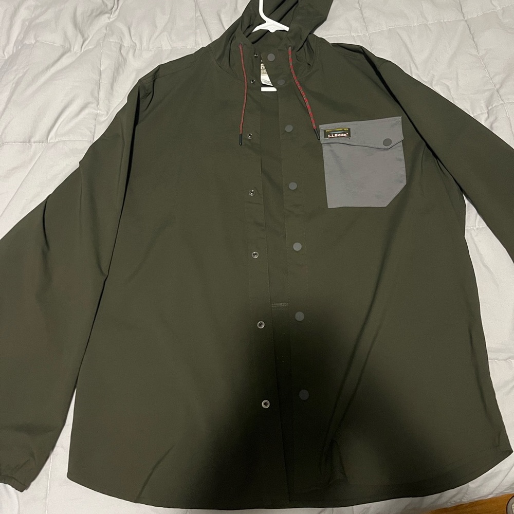 LL Bean jacket men’s Large